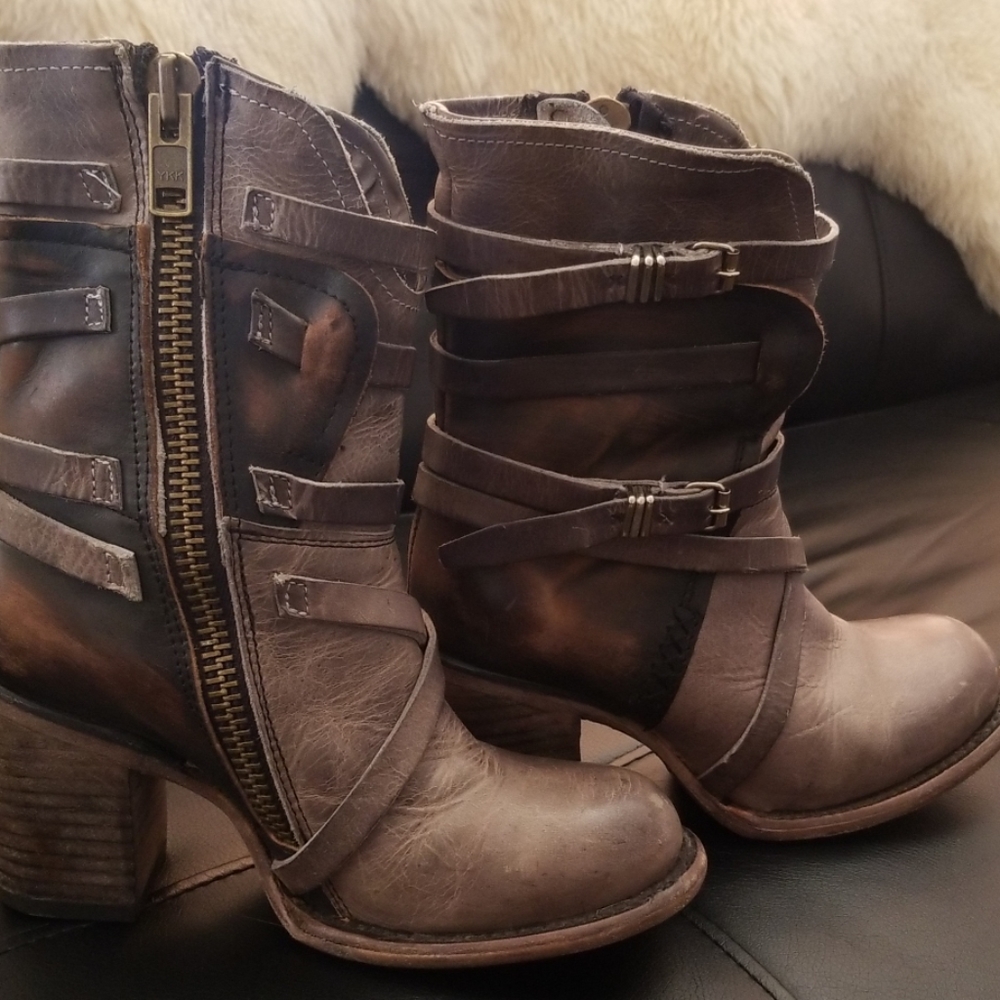 Freebird Boots